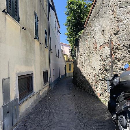 Casa Graziella Acomodação com café da manhã Celle Ligure Exterior foto