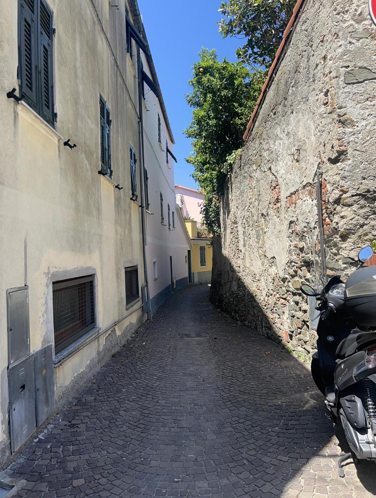 Casa Graziella Acomodação com café da manhã Celle Ligure Exterior foto